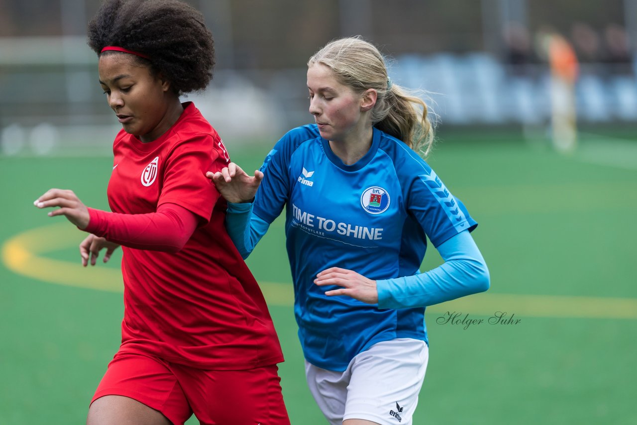 Bild 83 - wBJ VfL Pinneberg - Eimsbuettler TV2 : Ergebnis: 3:5